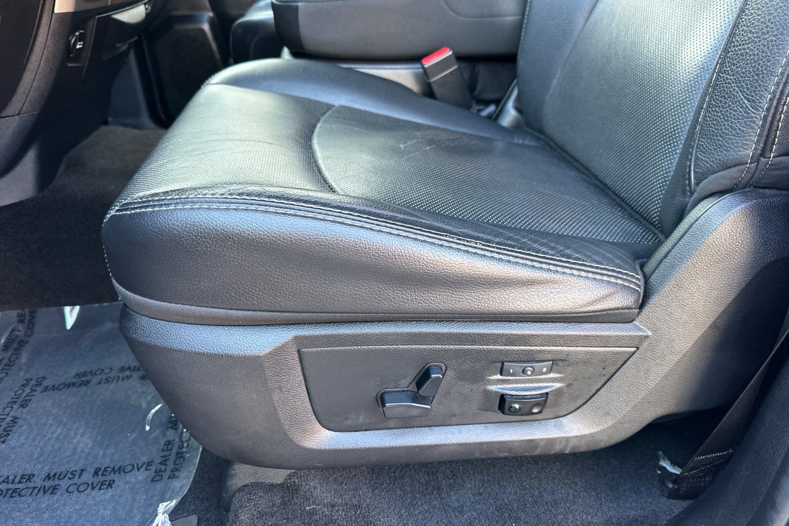 Used 2015 RAM 1500 Laramie w/ Convenience Group RWD image 13