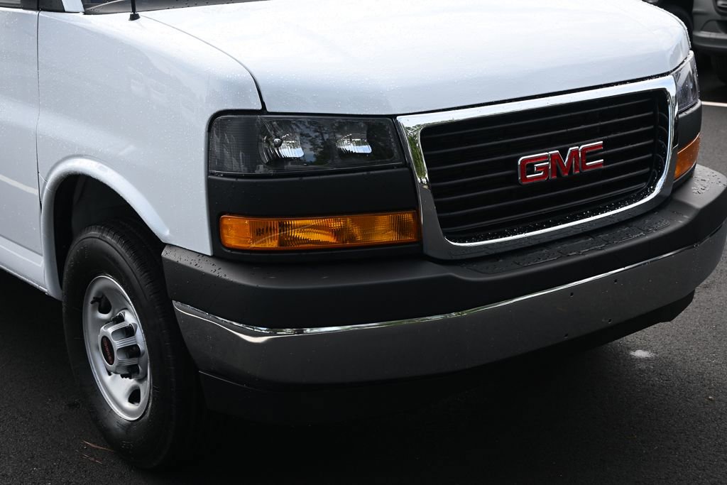Used 2024 GMC Savana 2500 w/ Driver Convenience Package RWD image 29