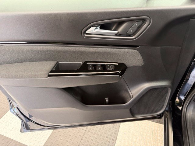Used 2024 Honda Prologue EX image 13