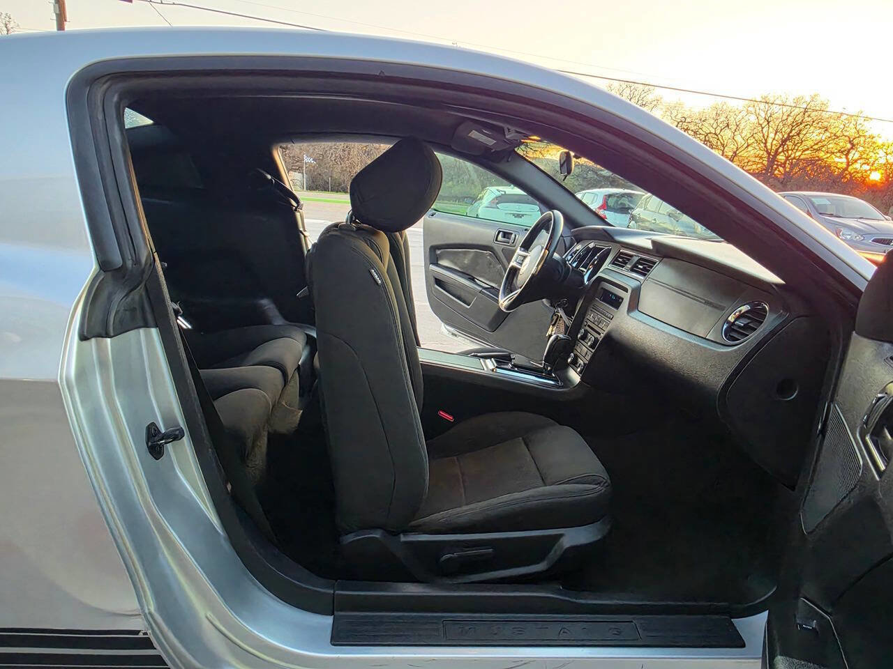 Used 2013 Ford Mustang Coupe image 20