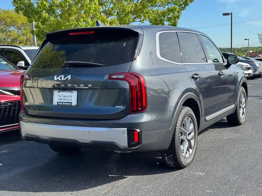 Certified 2023 Kia Telluride LX AWD/4WD image 3