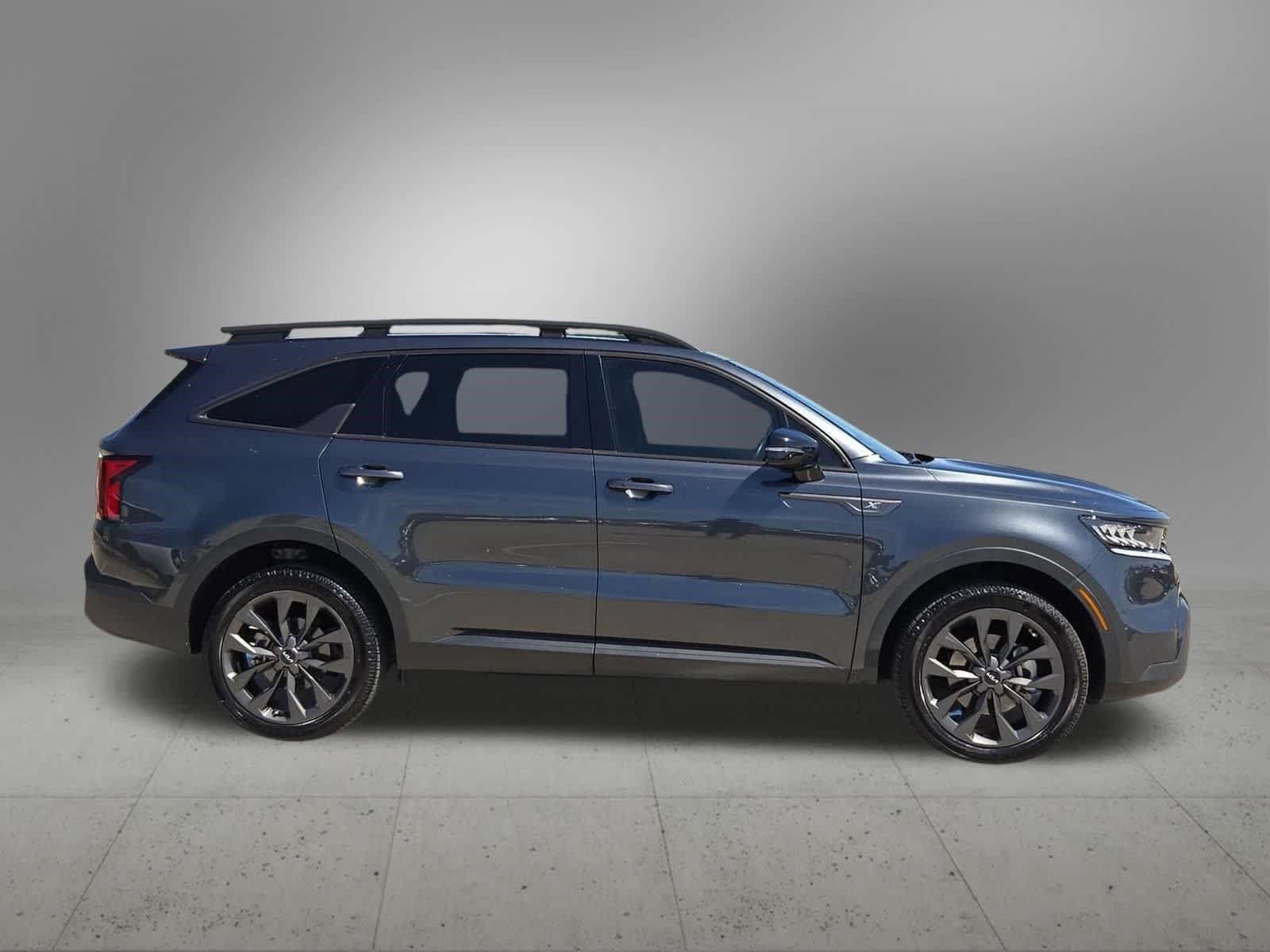 Certified 2023 Kia Sorento X-Line EX AWD/4WD image 7