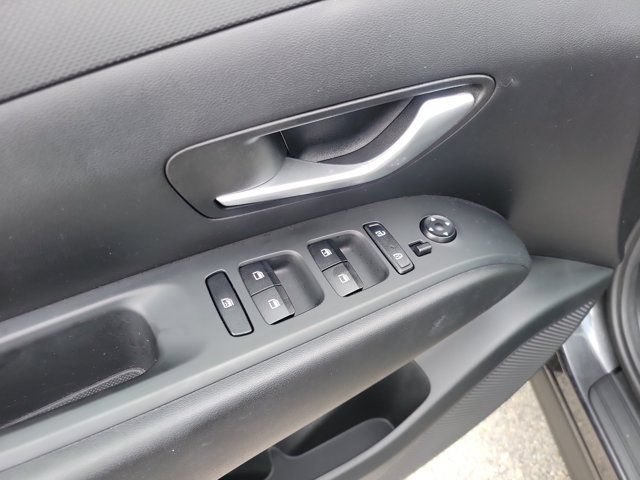 Certified 2024 Hyundai Tucson SE FWD image 14
