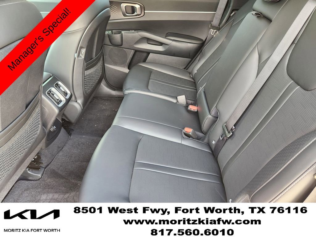 New 2025 Kia Sorento S image 19