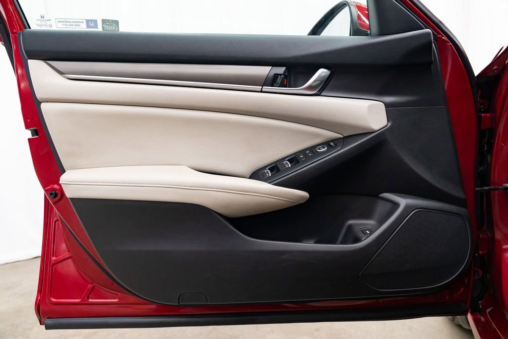 Used 2018 Honda Accord LX image 21