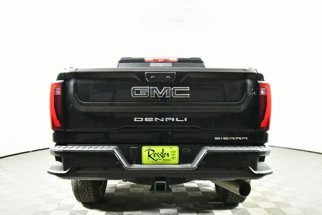 Used 2024 GMC Sierra 3500 Denali Ultimate image 12