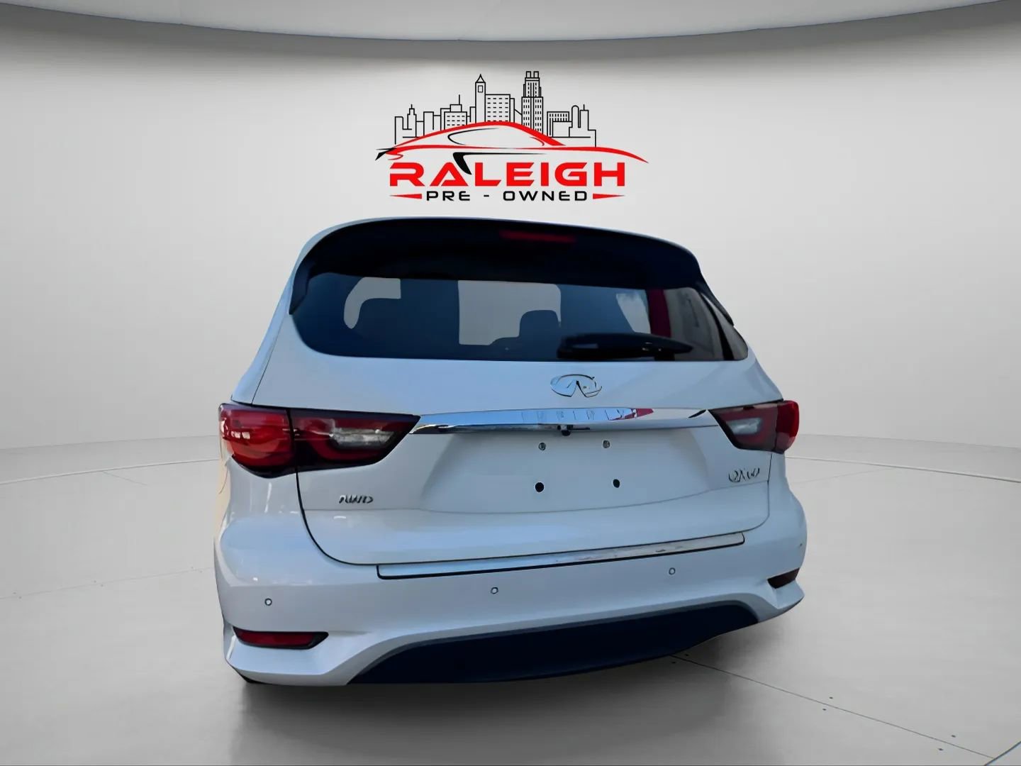 Used 2019 INFINITI QX60 Luxe w/ Essential Package image 11