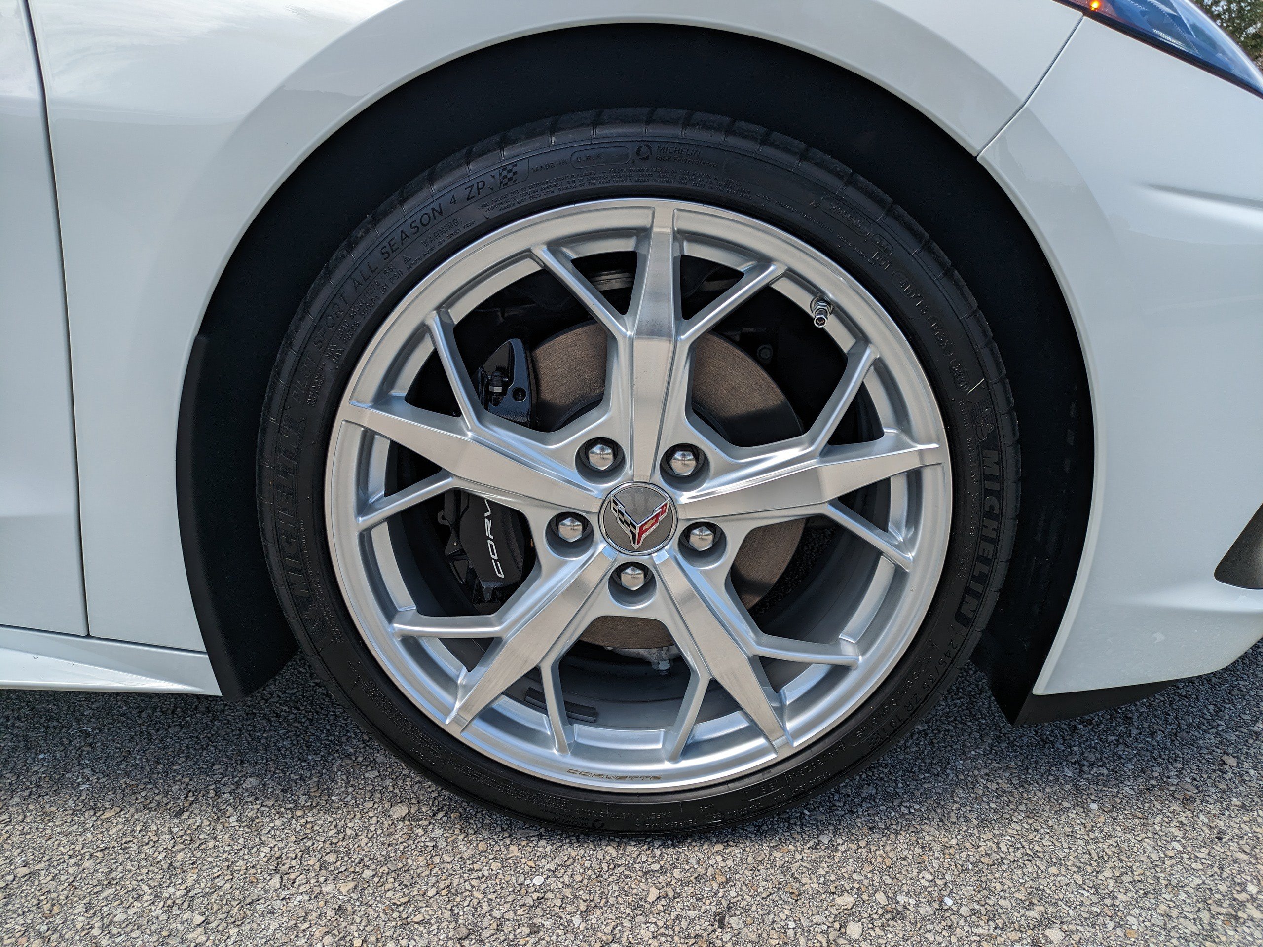 Used 2020 Chevrolet Corvette Stingray Premium Cpe w/ 3LT Preferred Equipment Group RWD image 11