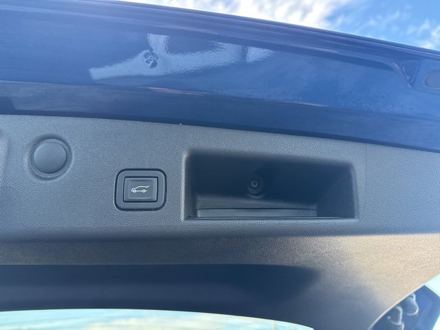 Used 2022 Chevrolet Equinox LT image 37