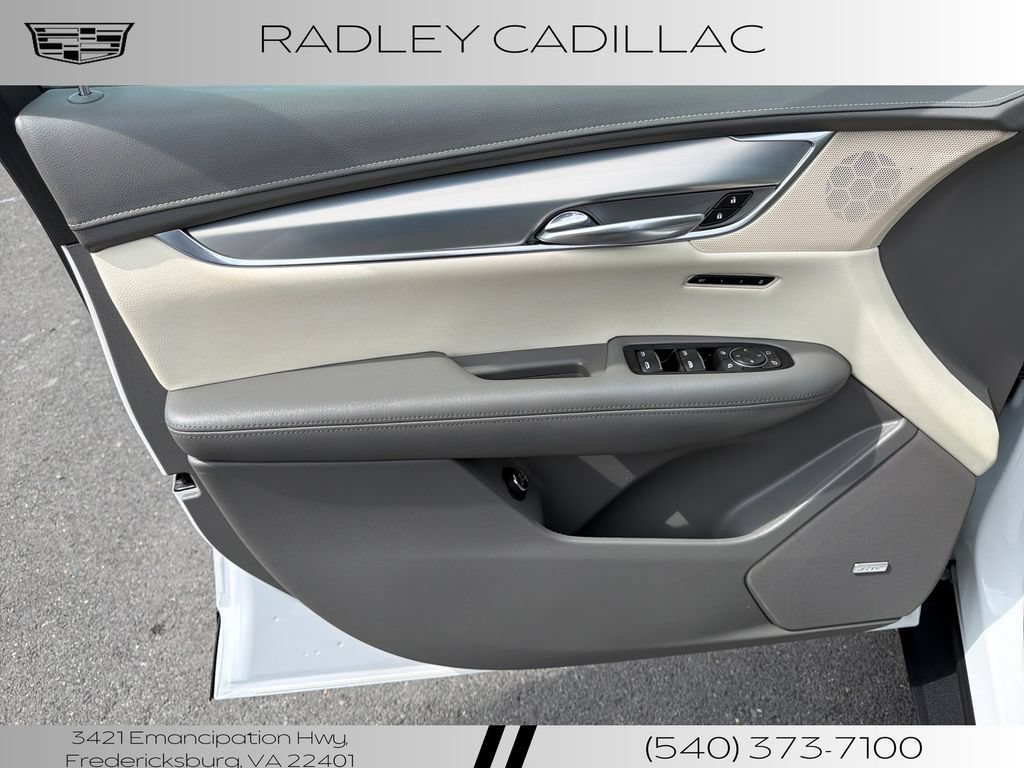 Used 2019 Cadillac XT5 Luxury FWD image 4