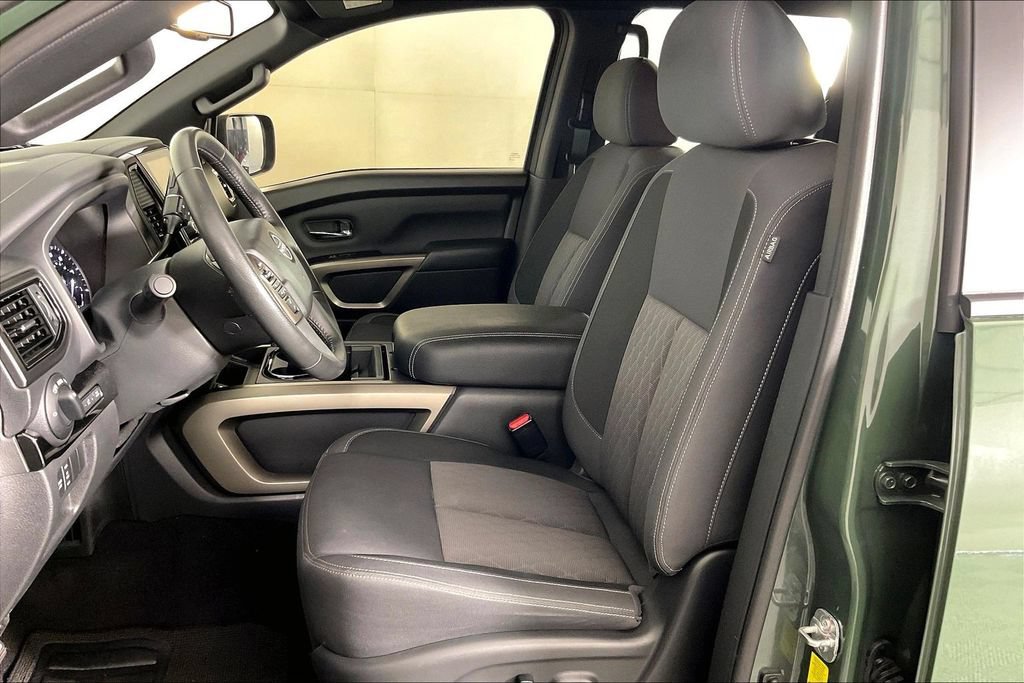 Used 2024 Nissan Titan SV w/ SV Bronze Edition Package RWD image 34