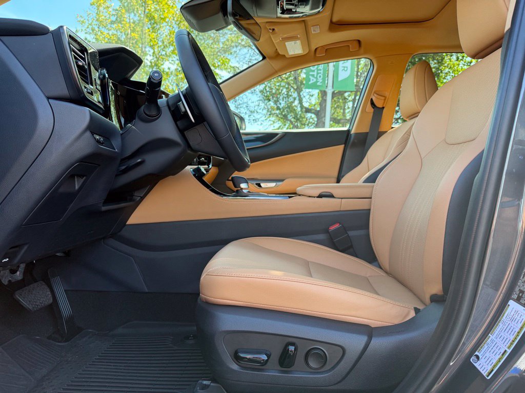 Used 2026 Lexus NX 350 AWD w/ Accessory Package (2T) image 12