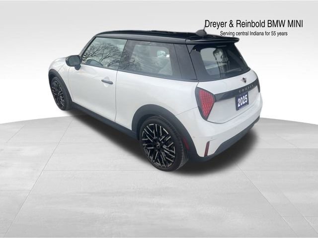 Used 2025 MINI Cooper S image 27