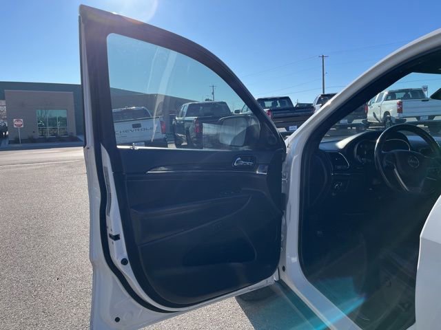 Used 2019 Jeep Grand Cherokee Trailhawk w/ Trailhawk Luxury Group image 25