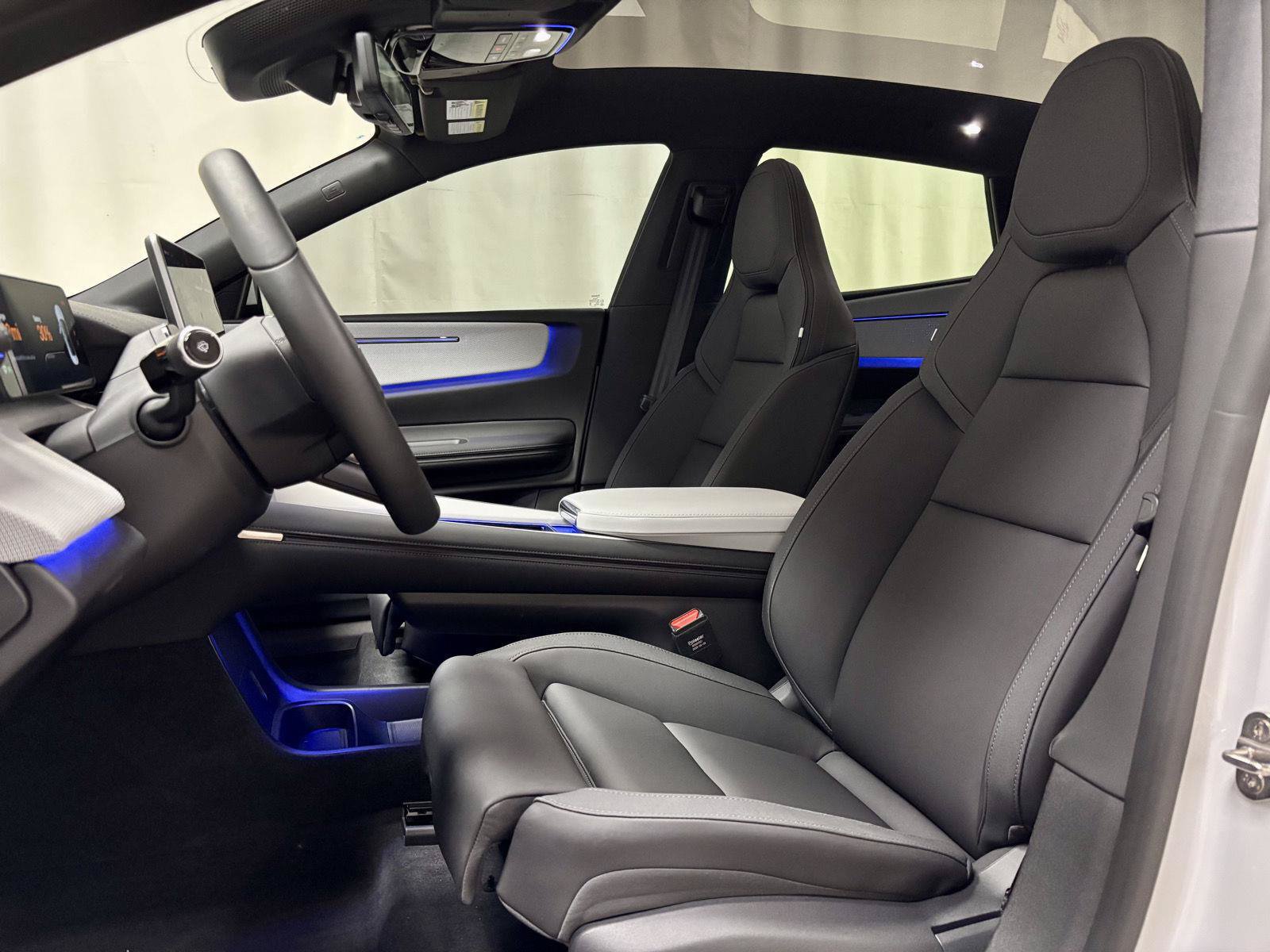 Used 2026 Polestar Polestar 4 RWD image 15