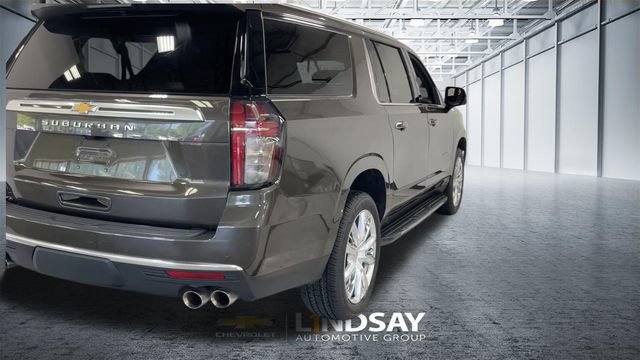 Used 2021 Chevrolet Suburban High Country AWD/4WD image 11