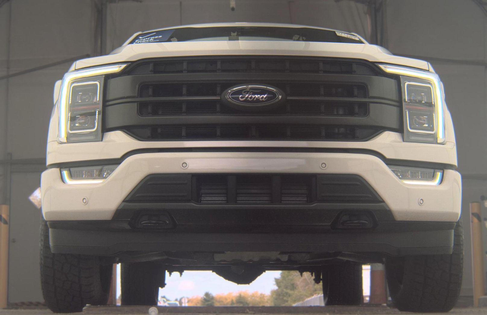 Used 2023 Ford F150 Lariat w/ Equipment Group 502A High AWD/4WD image 2