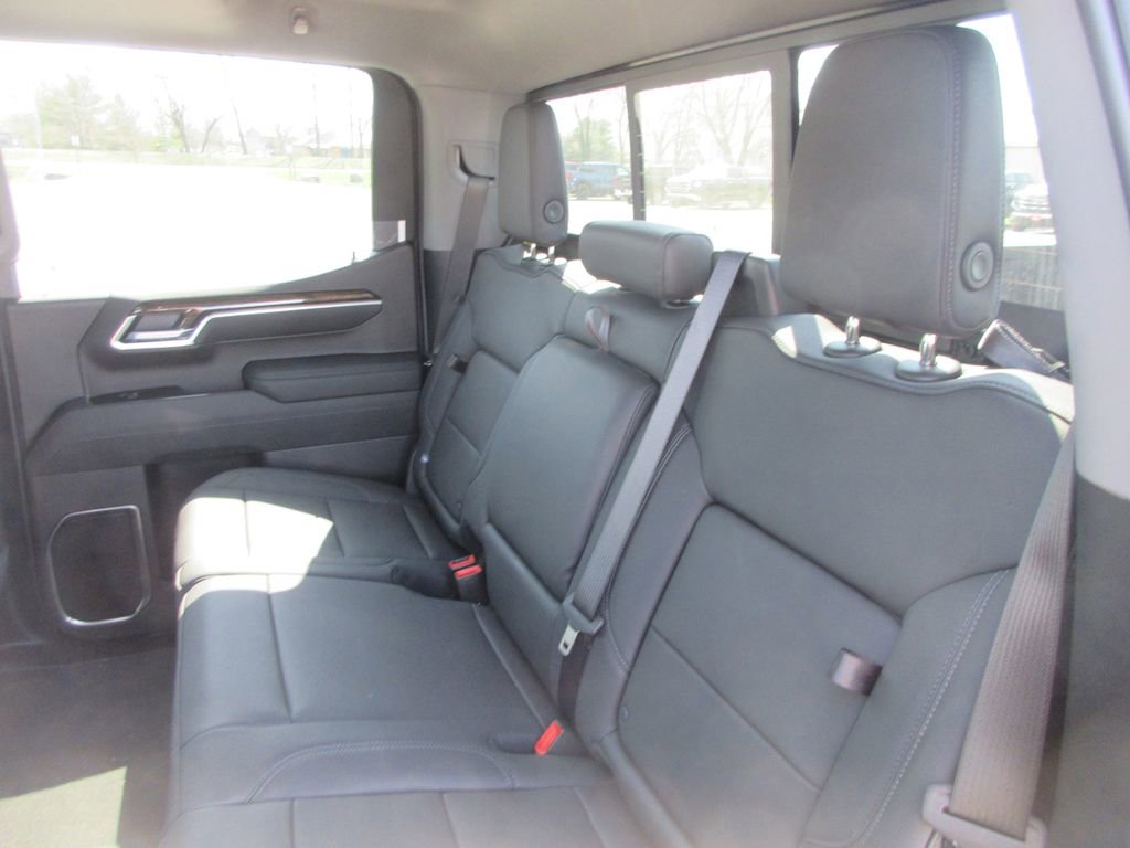 New 2026 GMC Sierra 1500 Elevation w/ Elevation Premium Package image 17