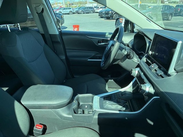 Certified 2025 Toyota RAV4 XLE image 17