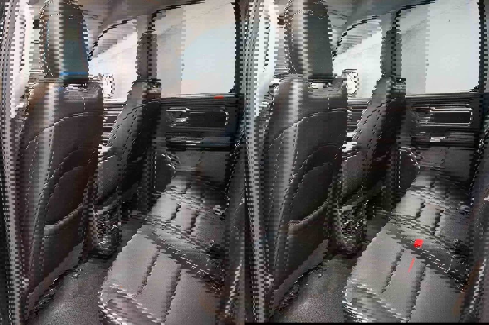 Used 2022 RAM 1500 Laramie image 15