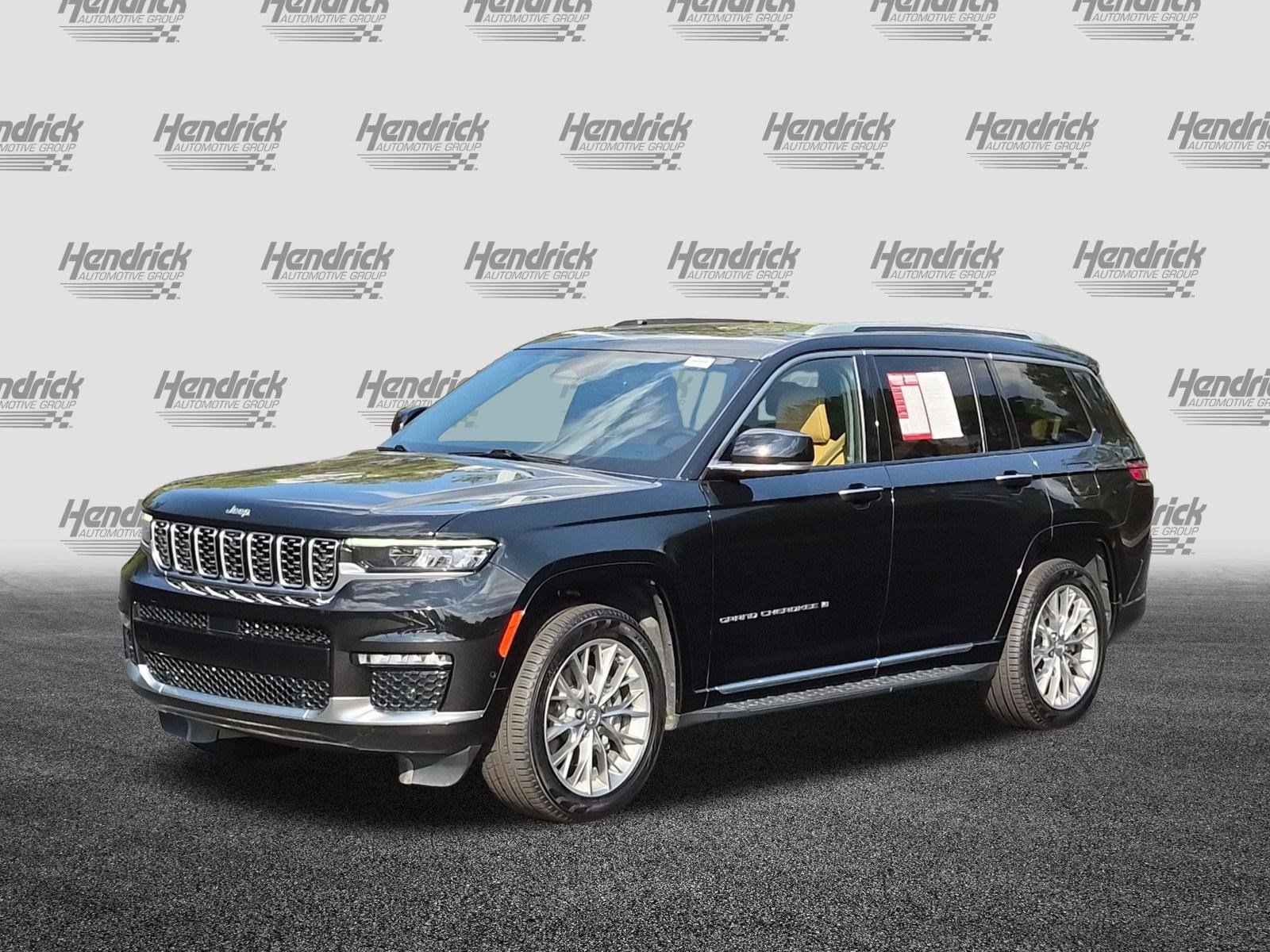 Used 2022 Jeep Grand Cherokee L Summit w/ Luxury Tech Group V AWD/4WD image 5