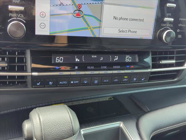 Certified 2023 Toyota Sienna XSE AWD/4WD image 21