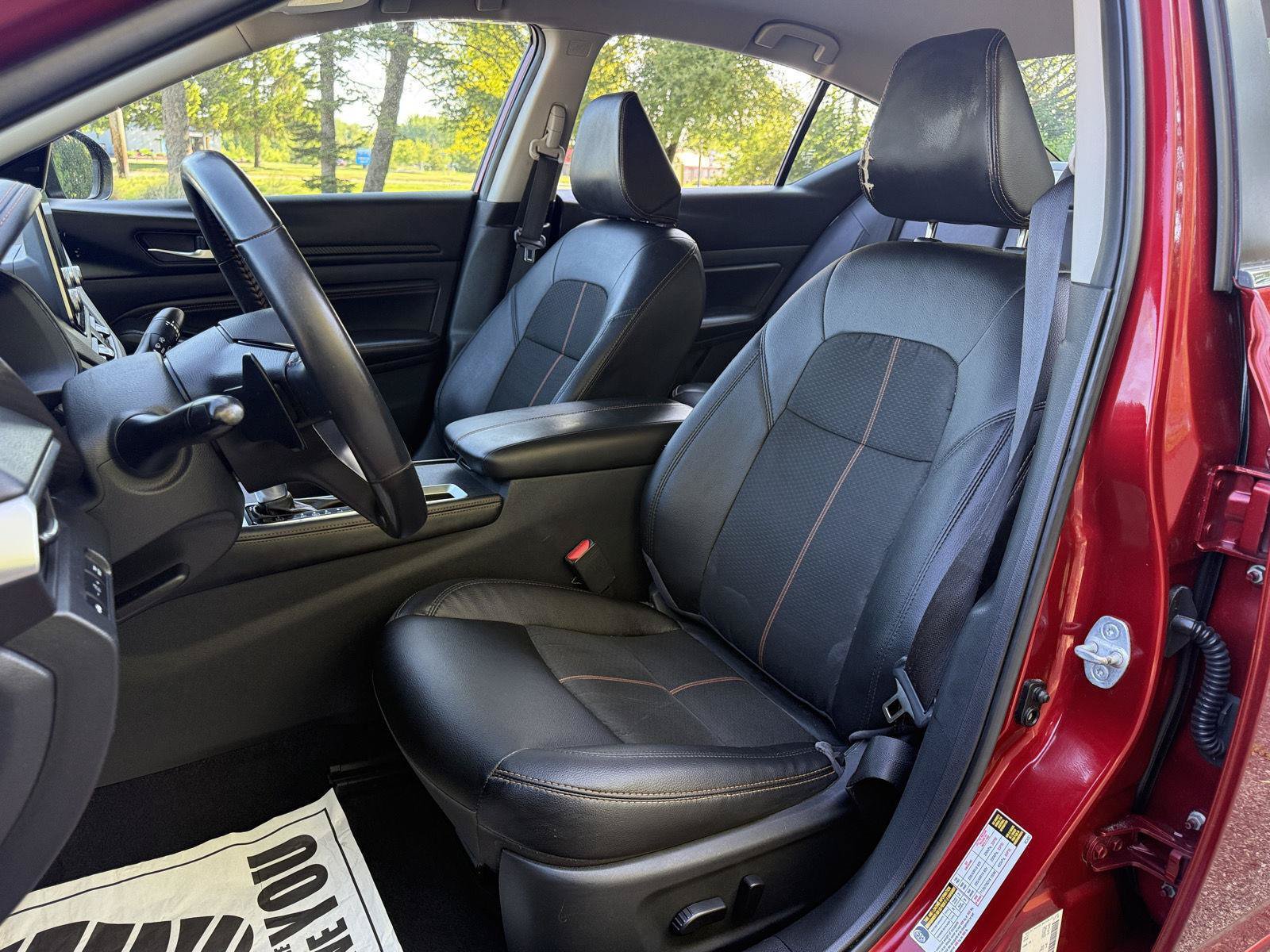 Used 2020 Nissan Altima 2.5 SR FWD image 9