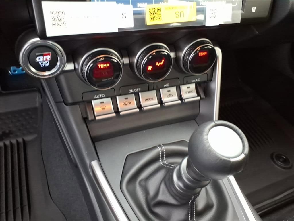 New 2025 Toyota GR86 Premium image 14