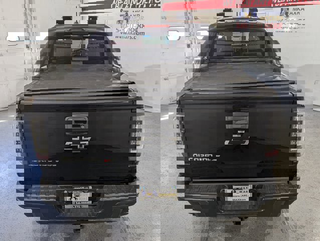 Used 2018 Chevrolet Colorado ZR2 w/ ZR2 Midnight Special Edition image 6