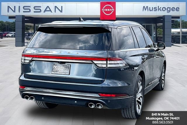 Used 2022 Lincoln Aviator Grand Touring w/ Equipment Group 301A image 5