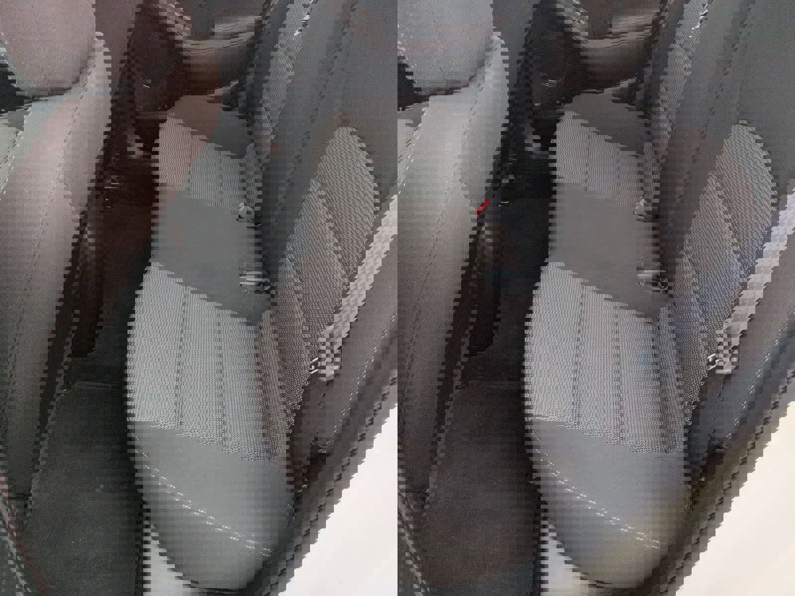 Used 2017 Kia Forte LX image 17