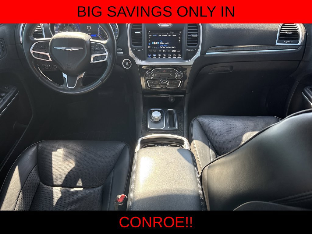 Used 2022 Chrysler 300 Touring L w/ Popular Equipment Group RWD image 26