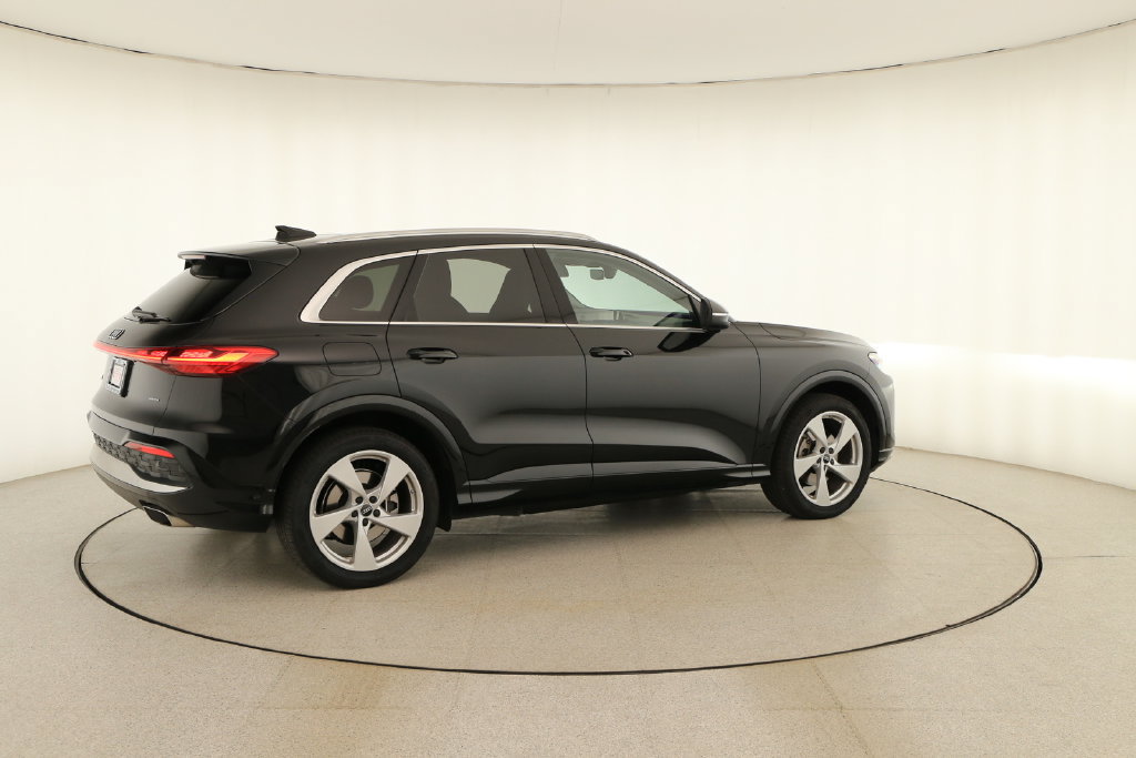 Certified 2025 Audi Q5 Prestige AWD/4WD image 7