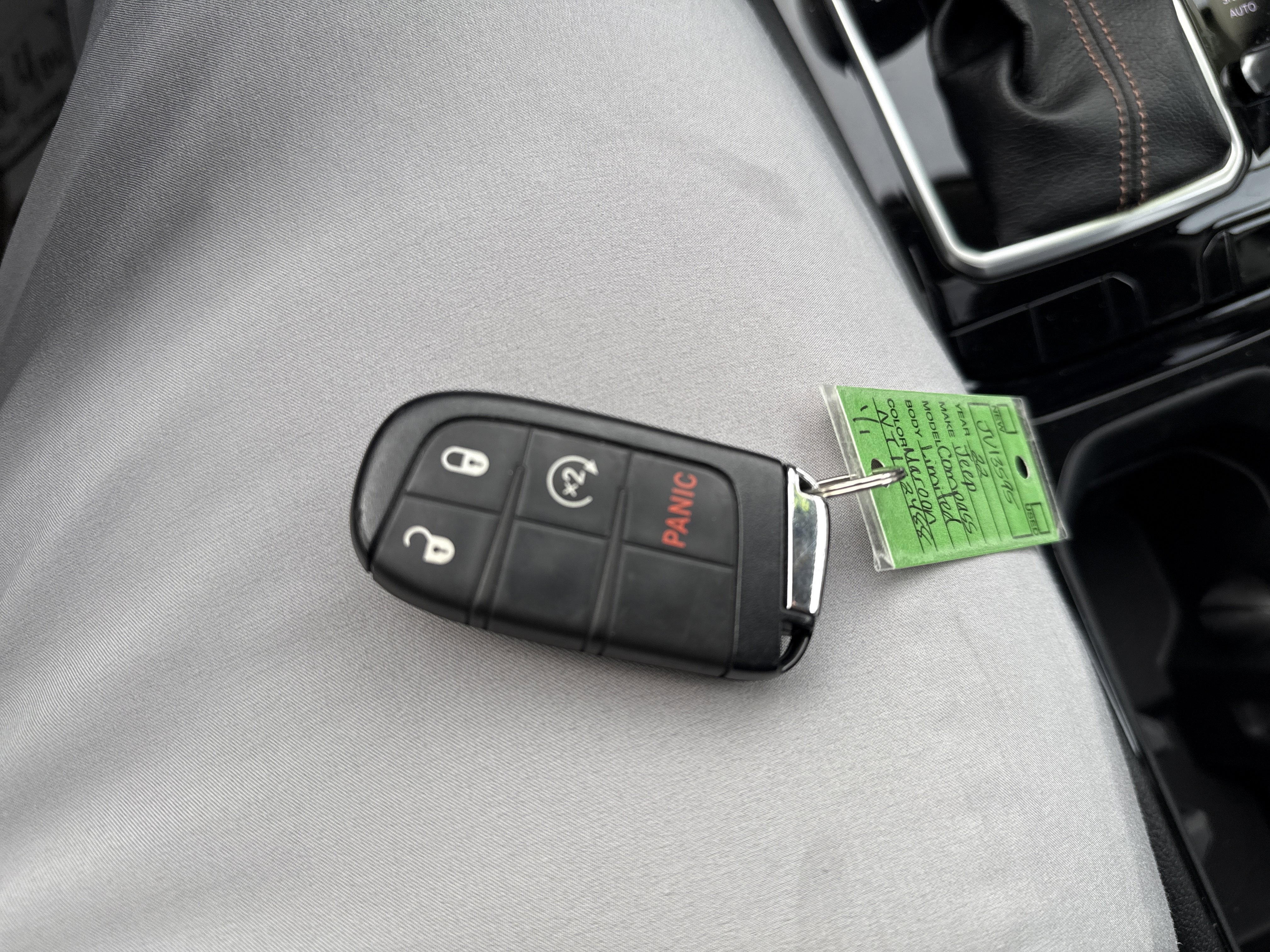 Used 2022 Jeep Compass Limited w/ Sun and Sound Group image 32