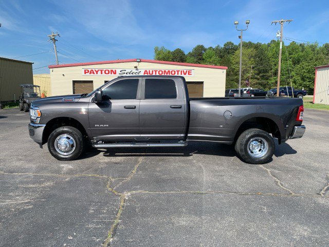 Used 2024 RAM 3500 Big Horn image 1