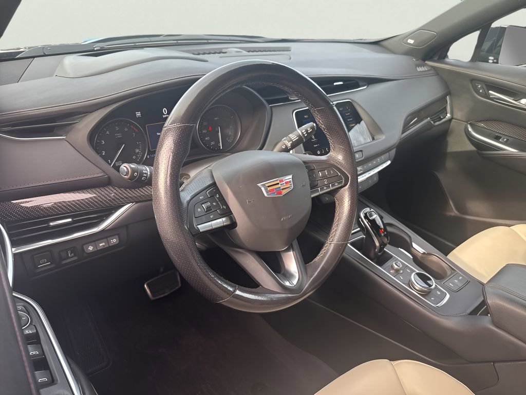 Certified 2022 Cadillac XT4 Sport image 22