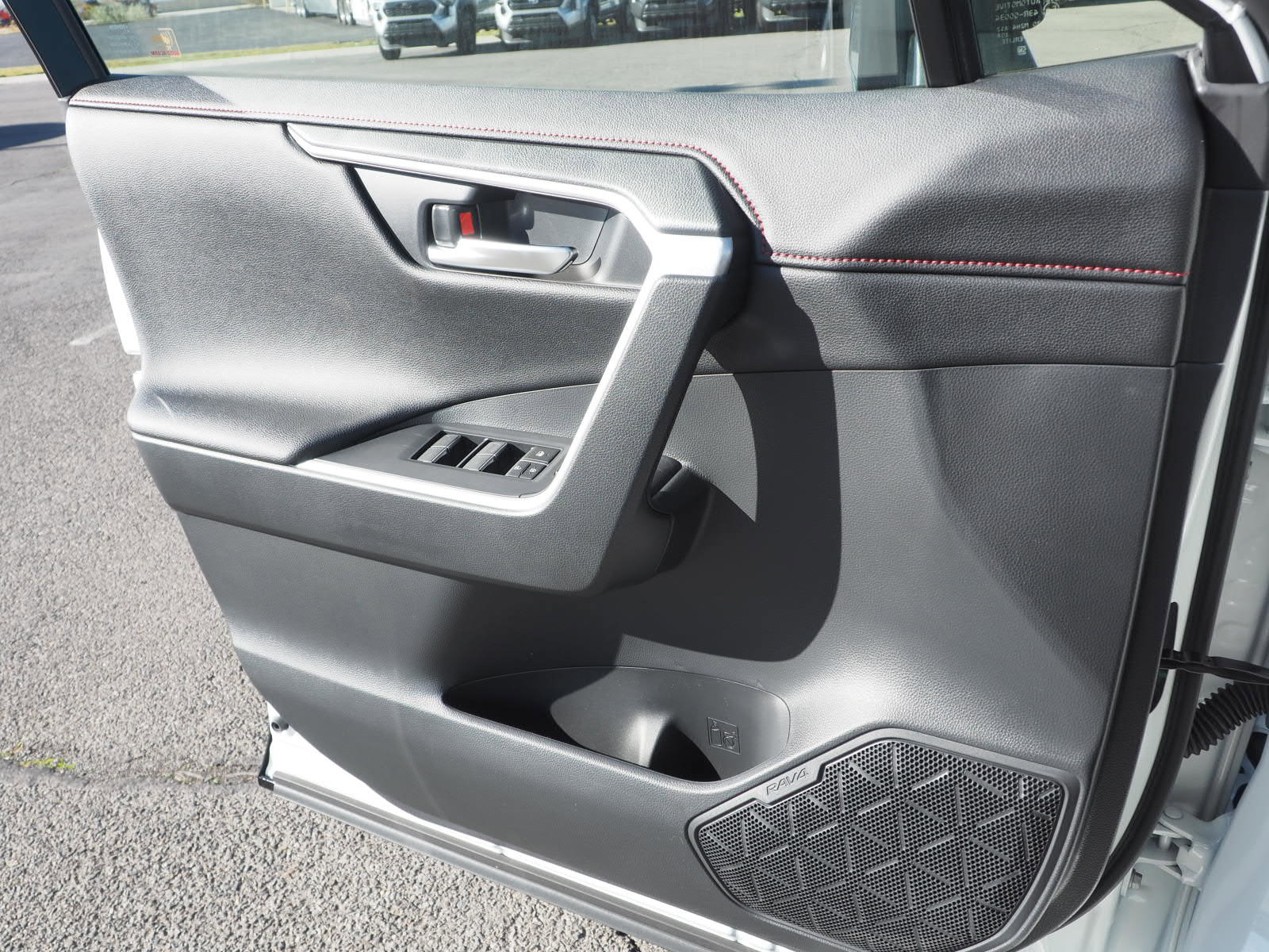 New 2025 Toyota RAV4 XSE w/ Weather Package image 8