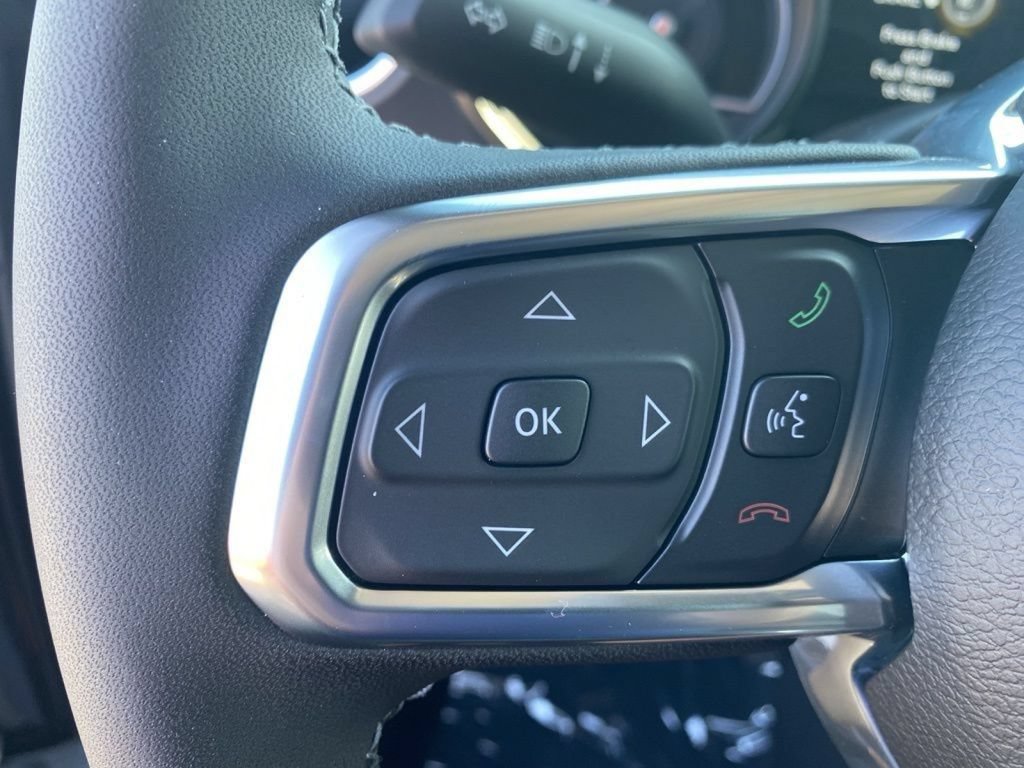 New 2025 Jeep Wrangler Unlimited Sahara w/ Safety Group AWD/4WD image 27