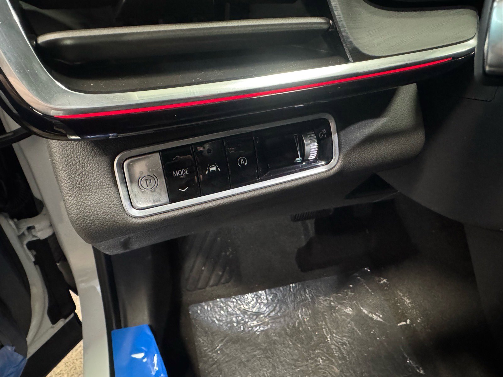 New 2026 Buick Envision Preferred image 16