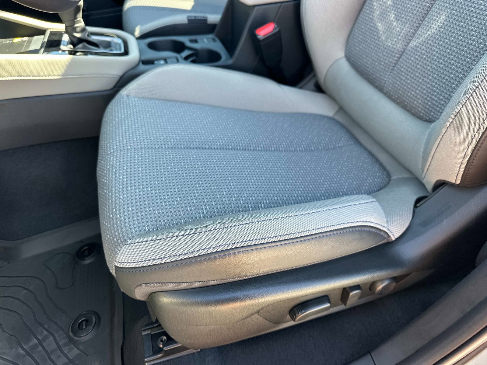 Used 2025 Subaru Forester Premium w/ Protection Package (1PH) image 22