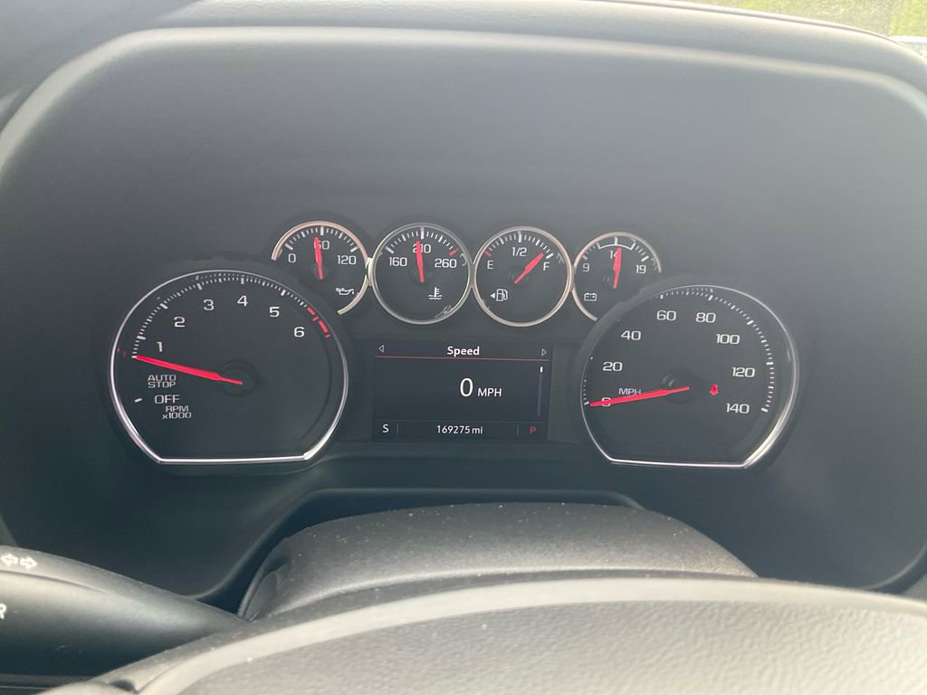 Used 2021 Chevrolet Tahoe LT w/ Luxury Package image 22