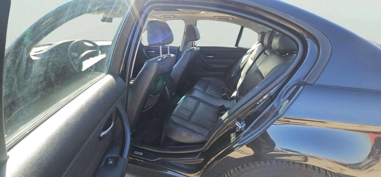 Used 2006 BMW 325xi Sedan image 7