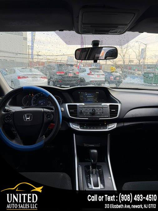 Used 2013 Honda Accord LX image 11