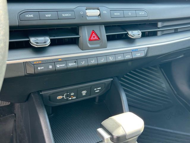 Certified 2025 Kia K4 LX image 20