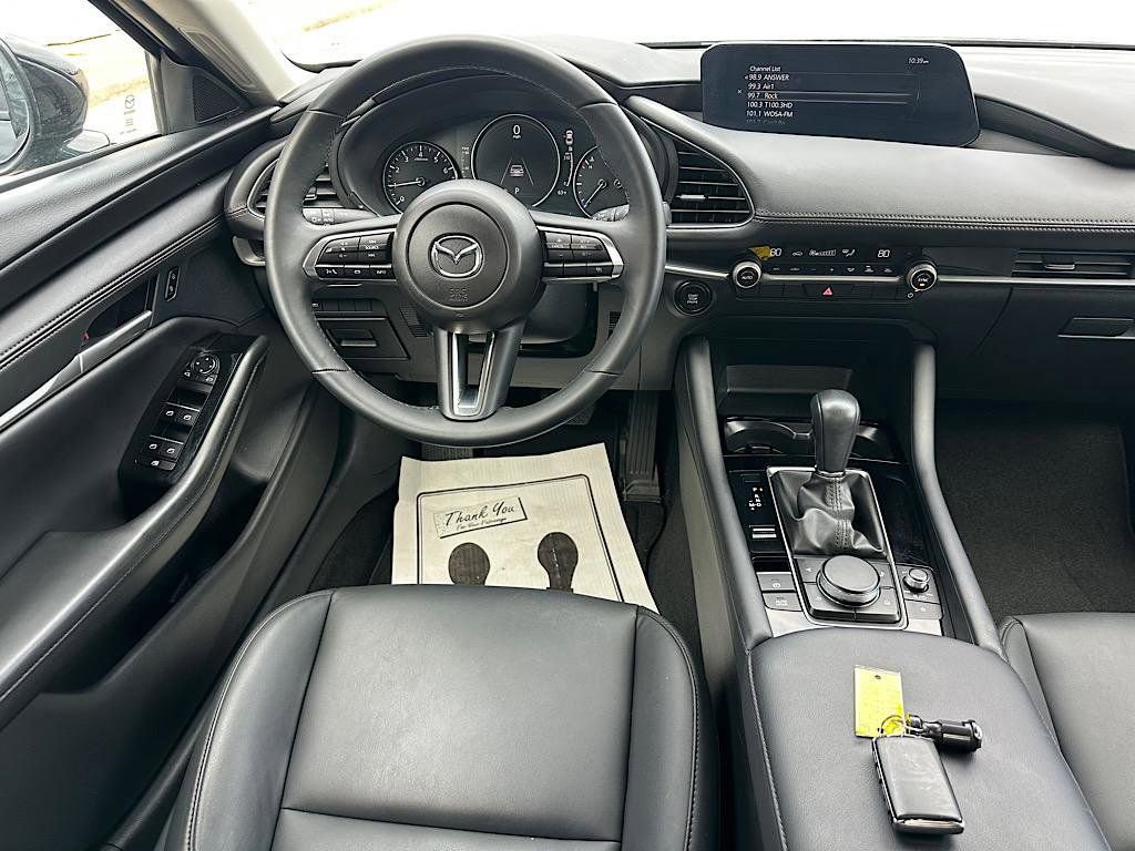 Used 2025 MAZDA MAZDA3 s image 17