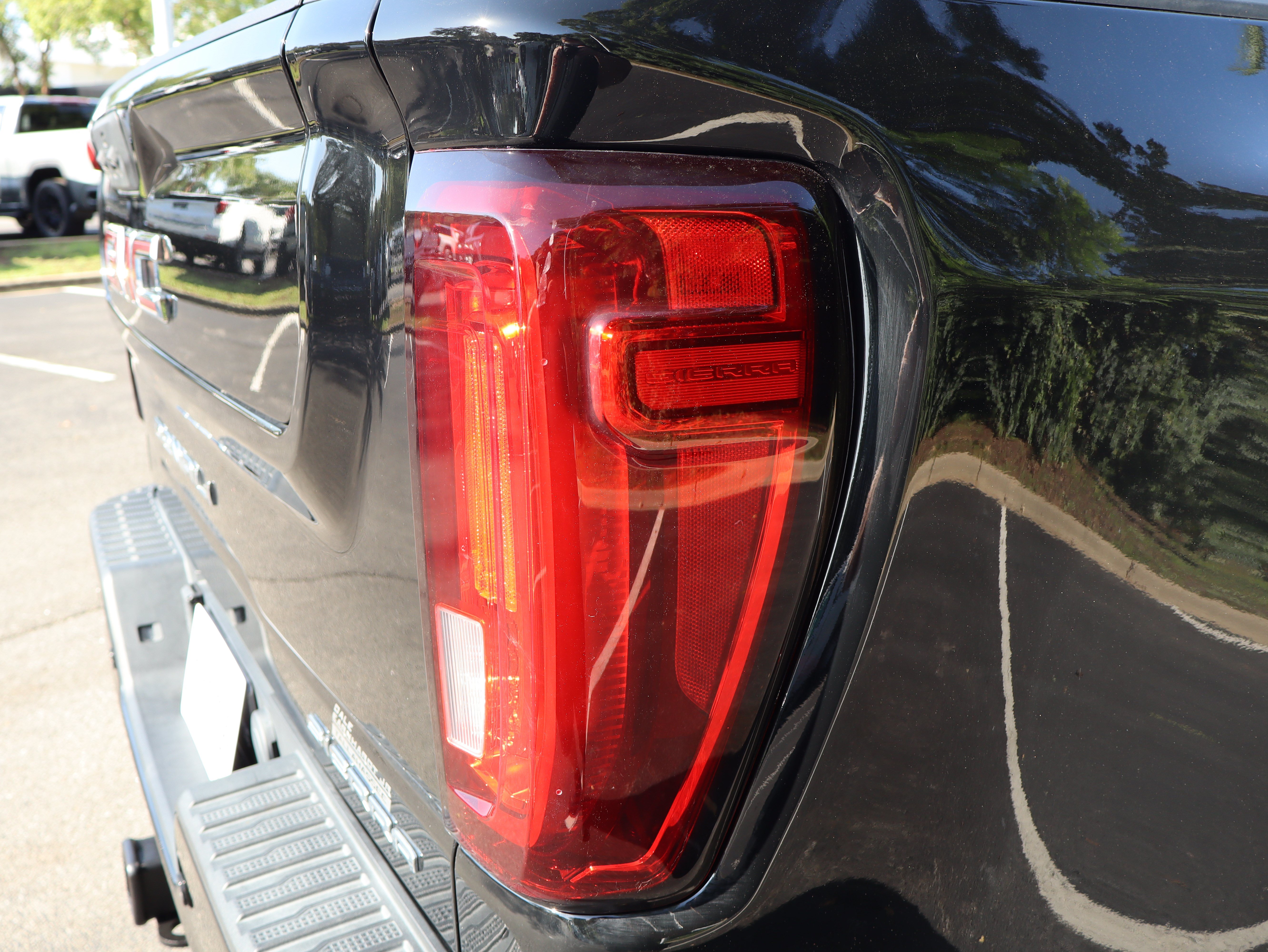 Used 2023 GMC Sierra 3500 Denali w/ Denali Ultimate Package AWD/4WD image 67