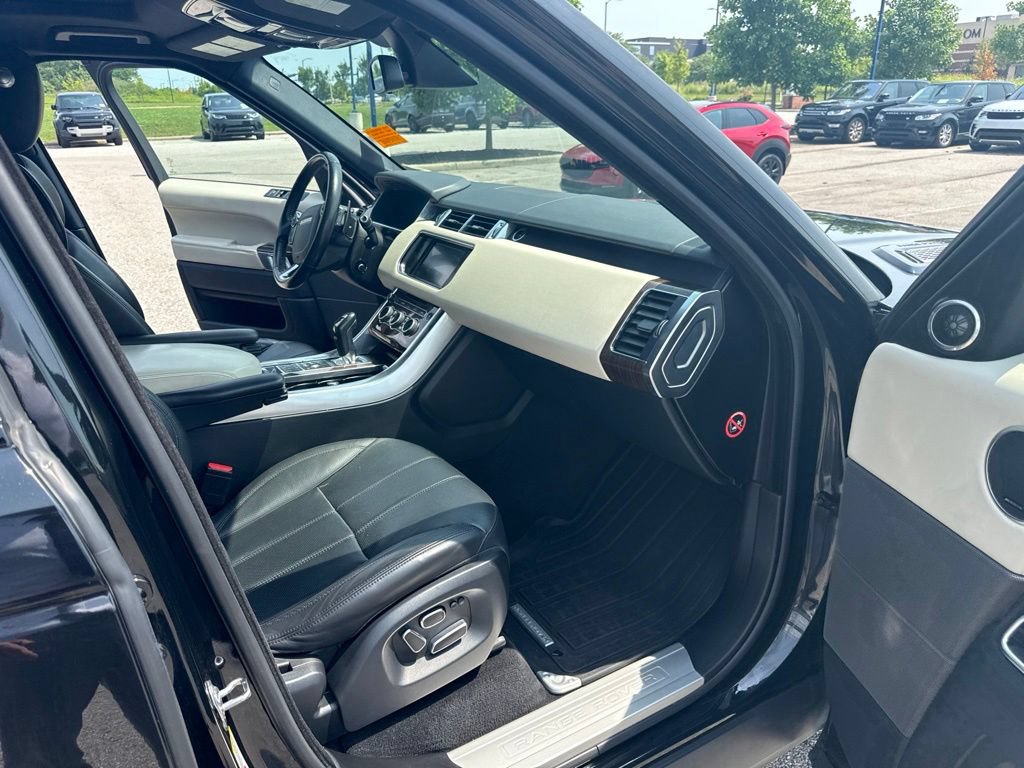 Used 2015 Land Rover Range Rover Sport Supercharged AWD/4WD image 20