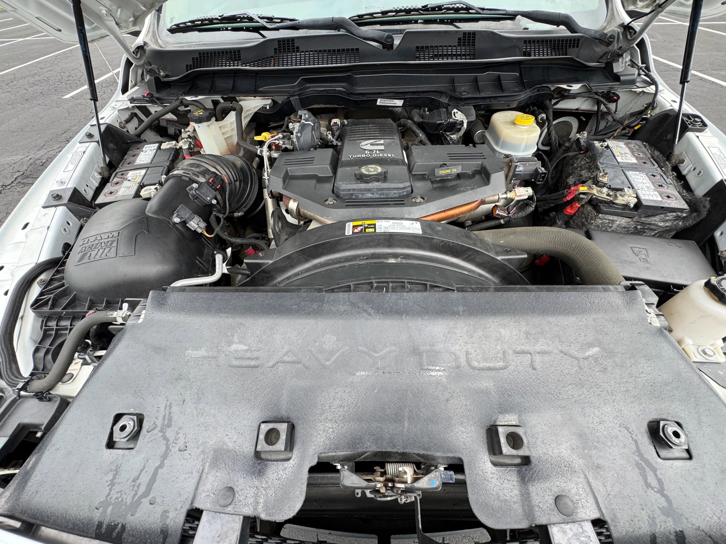 Used 2017 RAM 3500 Tradesman w/ Chrome Appearance Group image 9