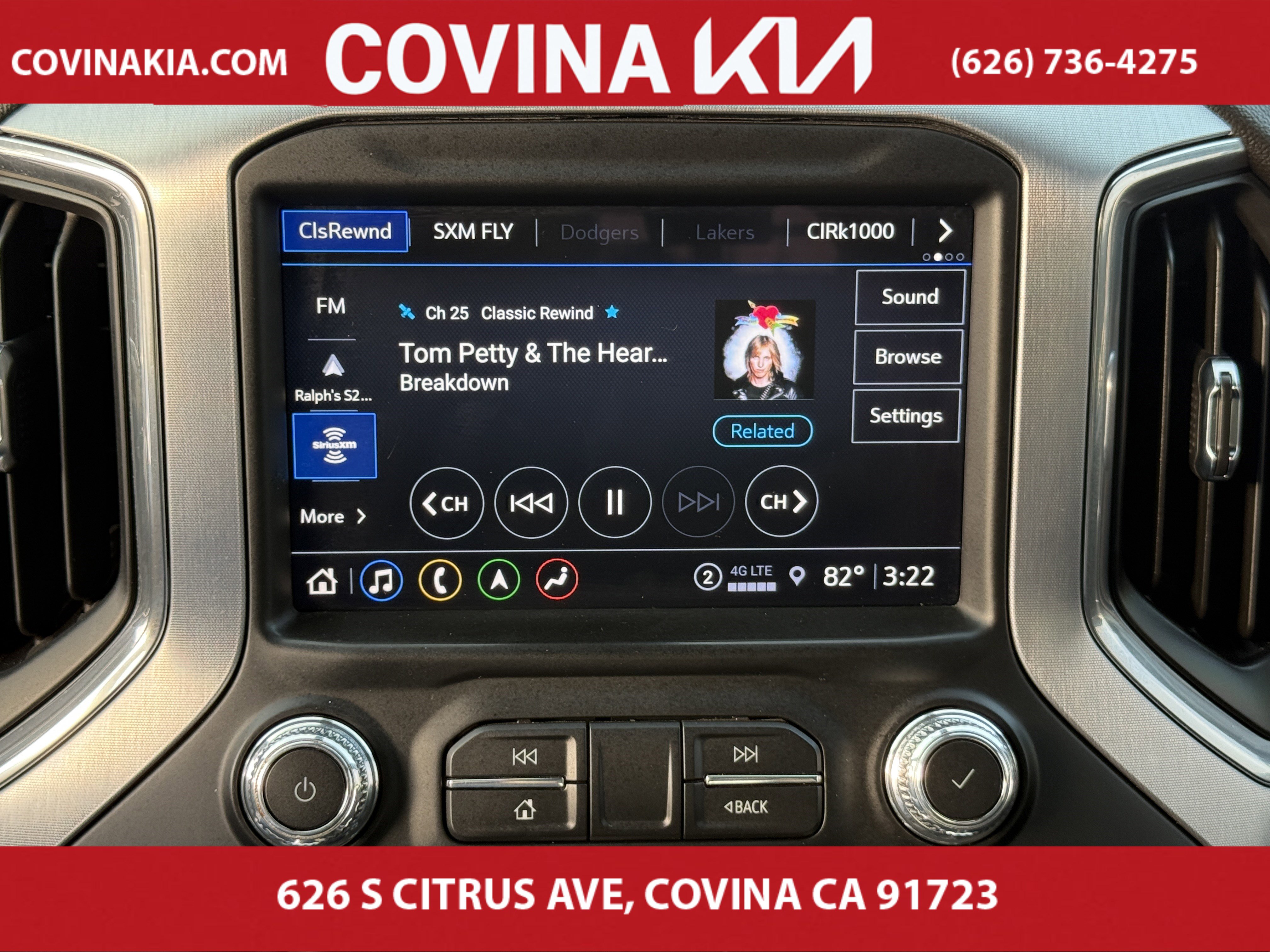 Used 2023 GMC Sierra 2500 SLT w/ SLT Premium Package image 22