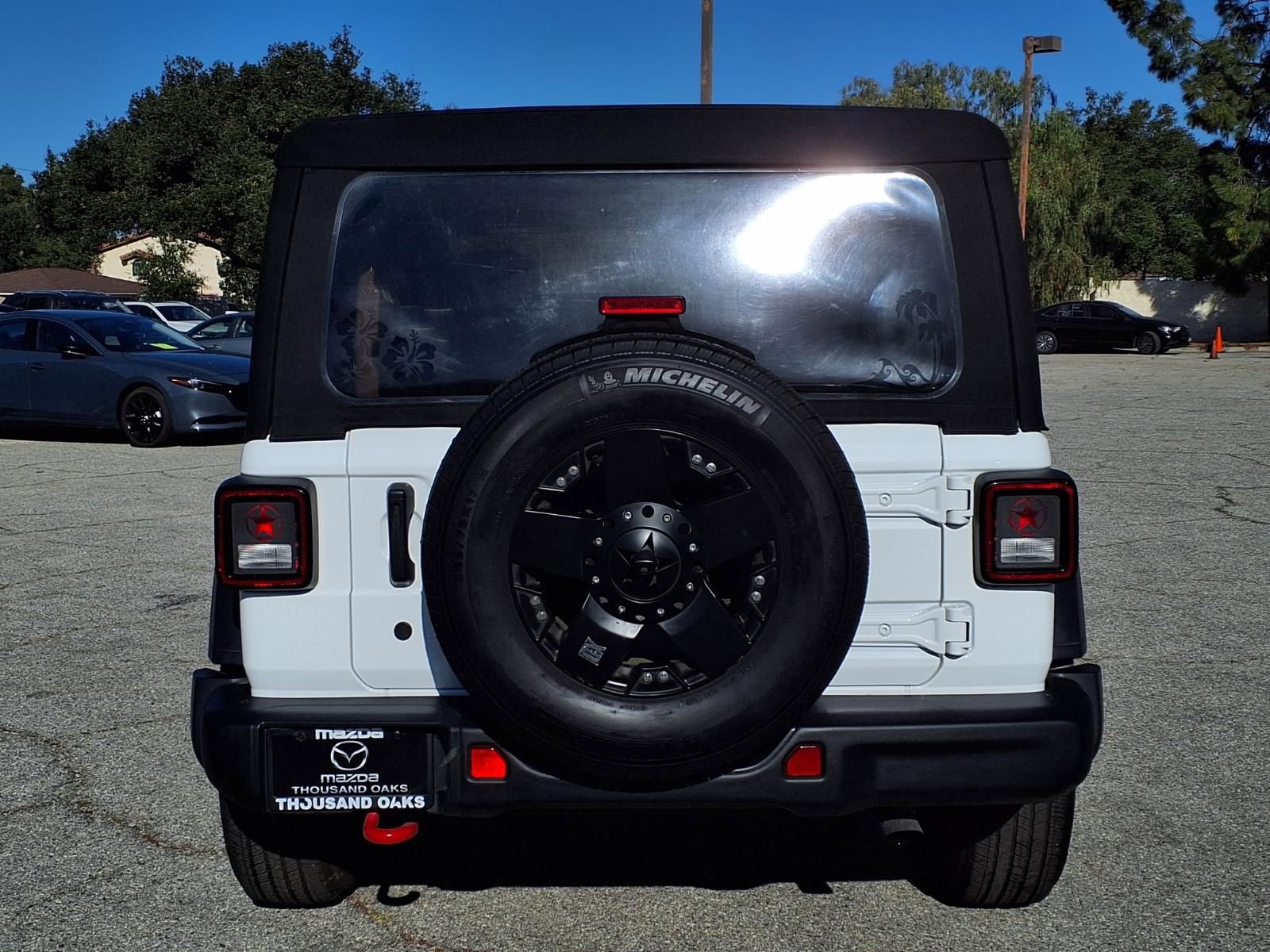 Used 2018 Jeep Wrangler Sport image 19